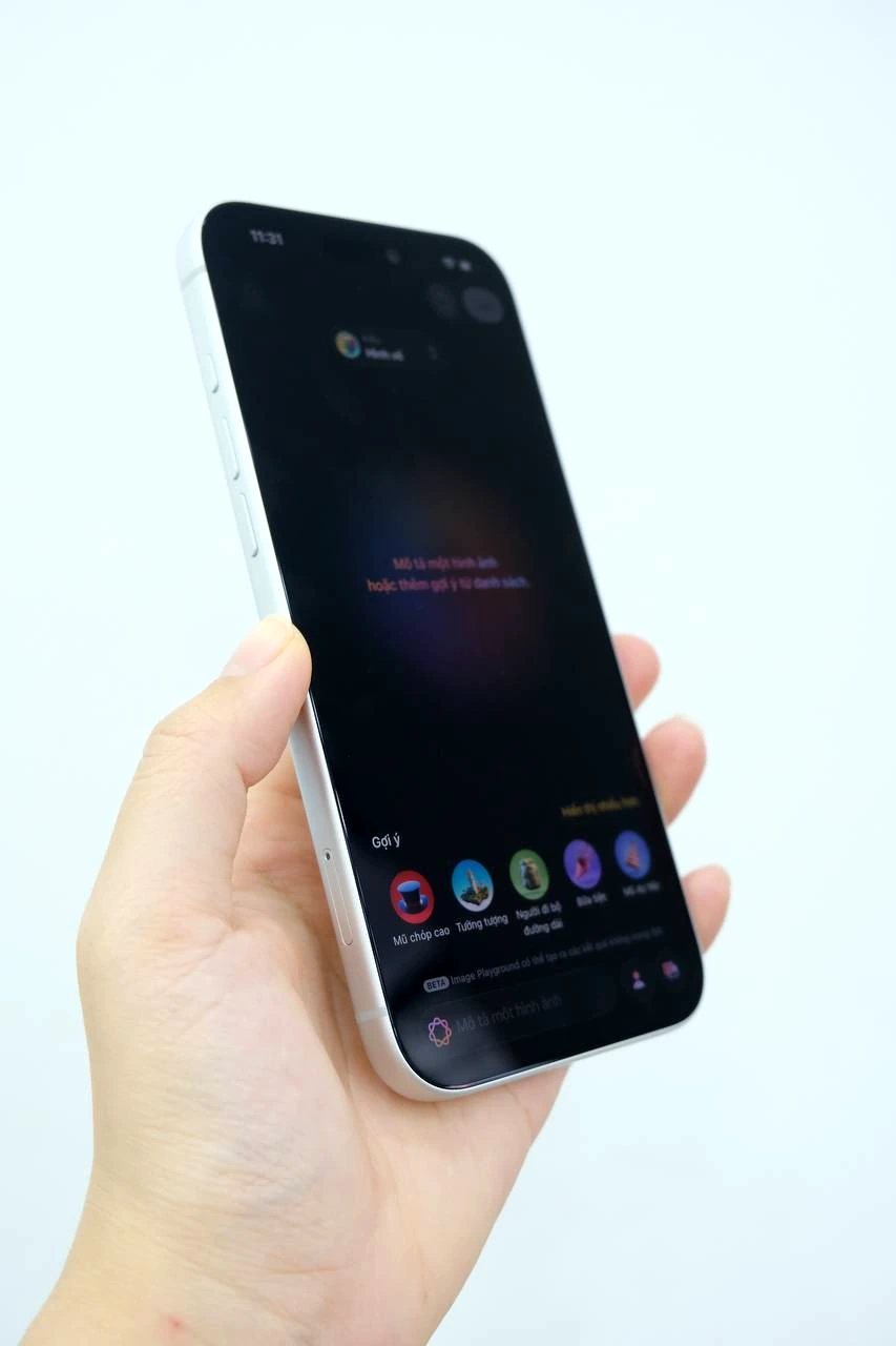 Niềm vui khi chiếc iPhone mới tìm được chủ nhân tại Apple 123 Pleiku. Cảm ơn sự tin tưởng suốt 9 năm!