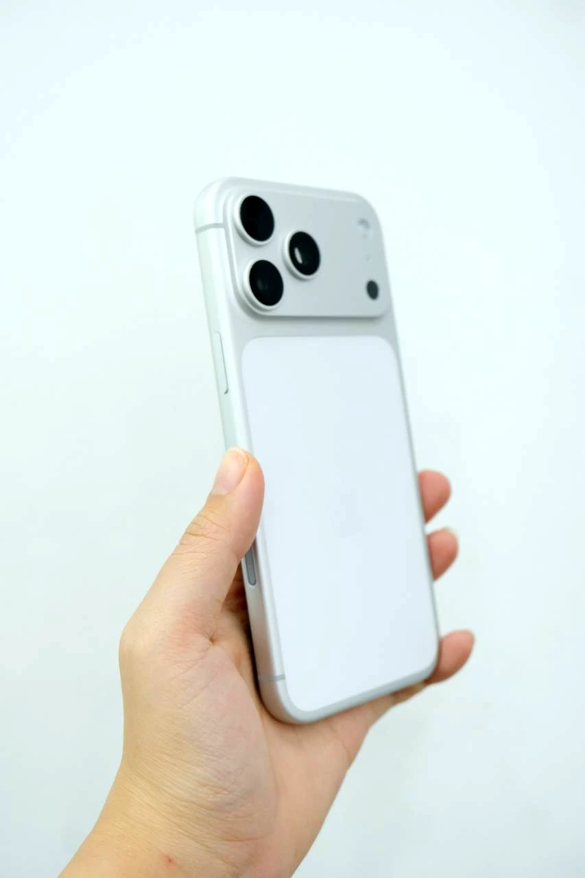 Cảm ơn quý khách đã tin chọn iPhone 15 Pro tại Apple 123 – chúc bạn có trải nghiệm thật tuyệt vời! ❤️