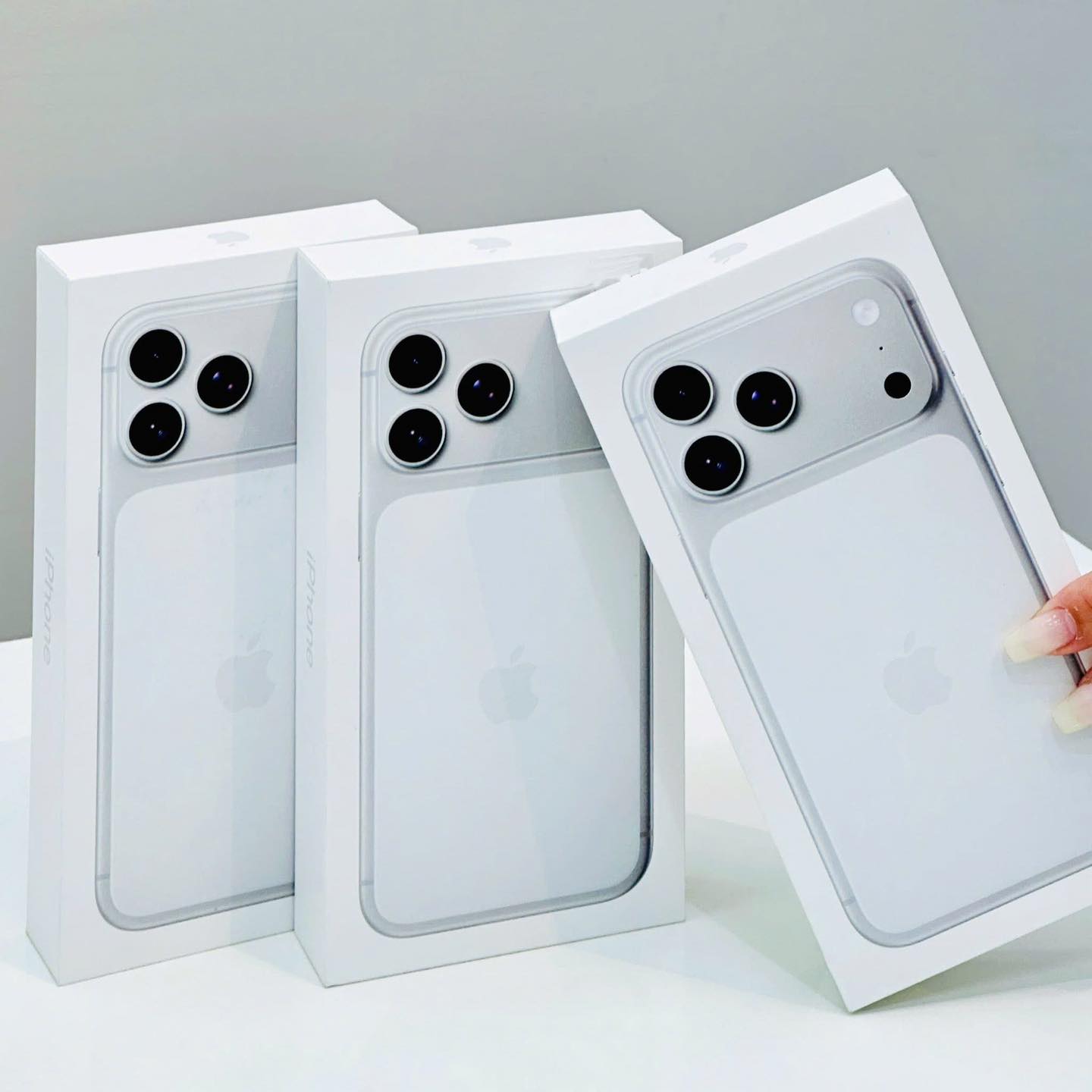 Dạo này khách #Apple123 ghiền màu này lắm , khui seal mỗi ngày luôn đó cả nhà 
Hàng mới lại về ACE cần máy giá TỐT dịp Lễ này nhắn ngay cho shop nhé !