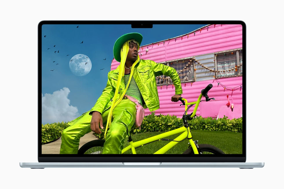 MacBook Air M4 — màn hình