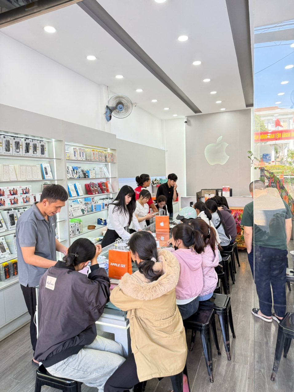 Đội ngũ Apple 123 Pleiku